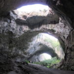 バスで行ってみよう！：ロヴェチからデヴェタシュカ洞窟
